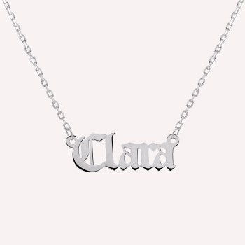 Collier prénom personnalisé lettre gothique en argent 925 ou plaqué or